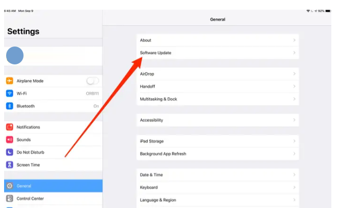 Screenshot of the iPad settings screen with an arrow pointing to Software Update